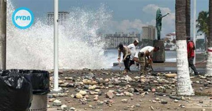 Did Puerto Vallarta get hit by Hurricane Nora?