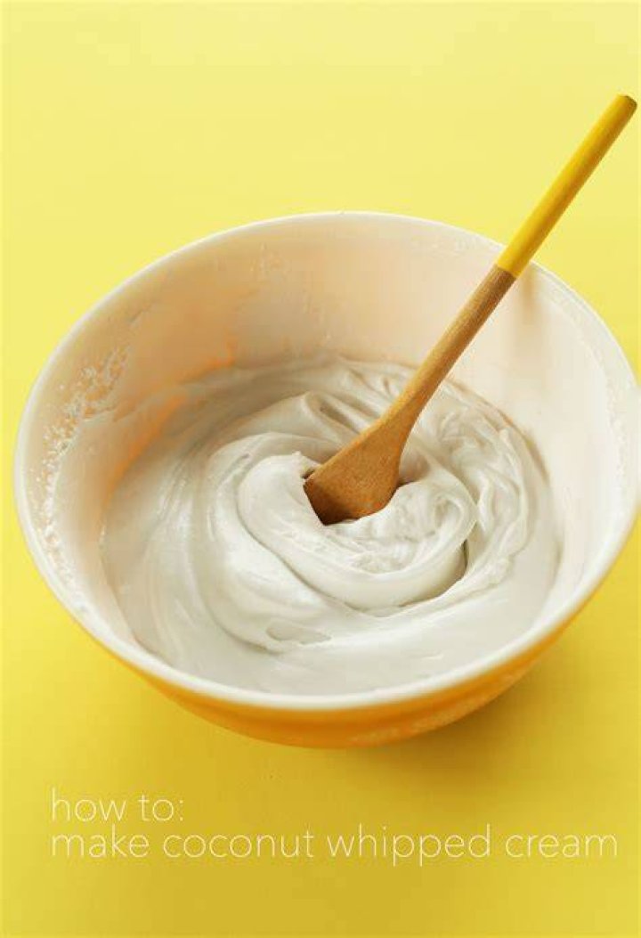 How do you make coconut cream from coconut milk?
