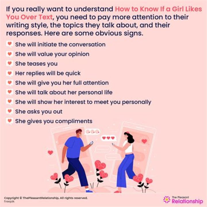 How do you tell if a girl is not into you over text?